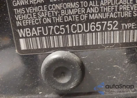 2012 BMW 535I xDrive z USA, uszkodzony, nr VIN WBAFU7C51CDU65752